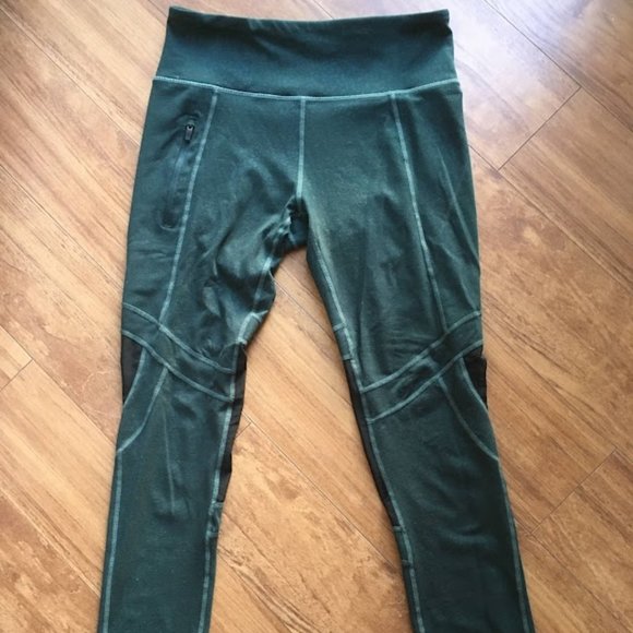 Stretchy workout leggings - Picture 1 of 6